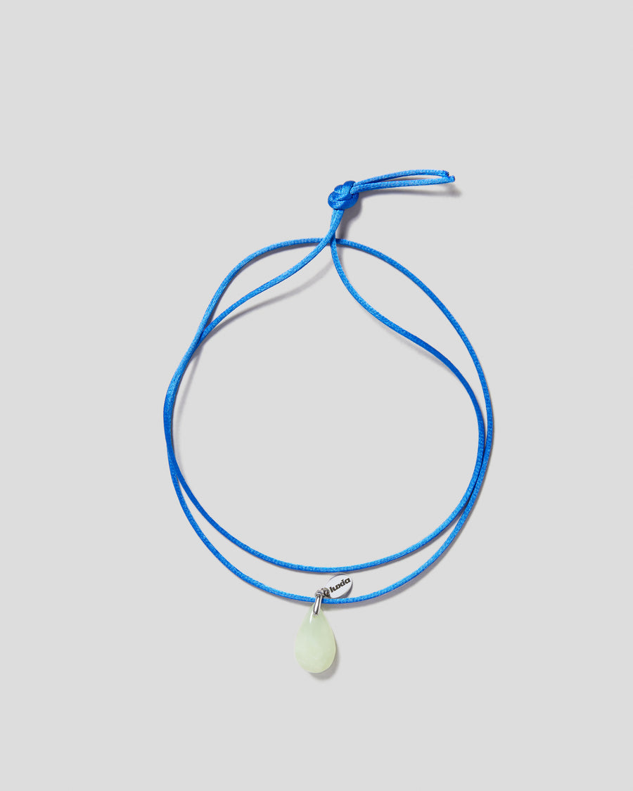 PEQUEÑA GOTA DE JADE CHINO