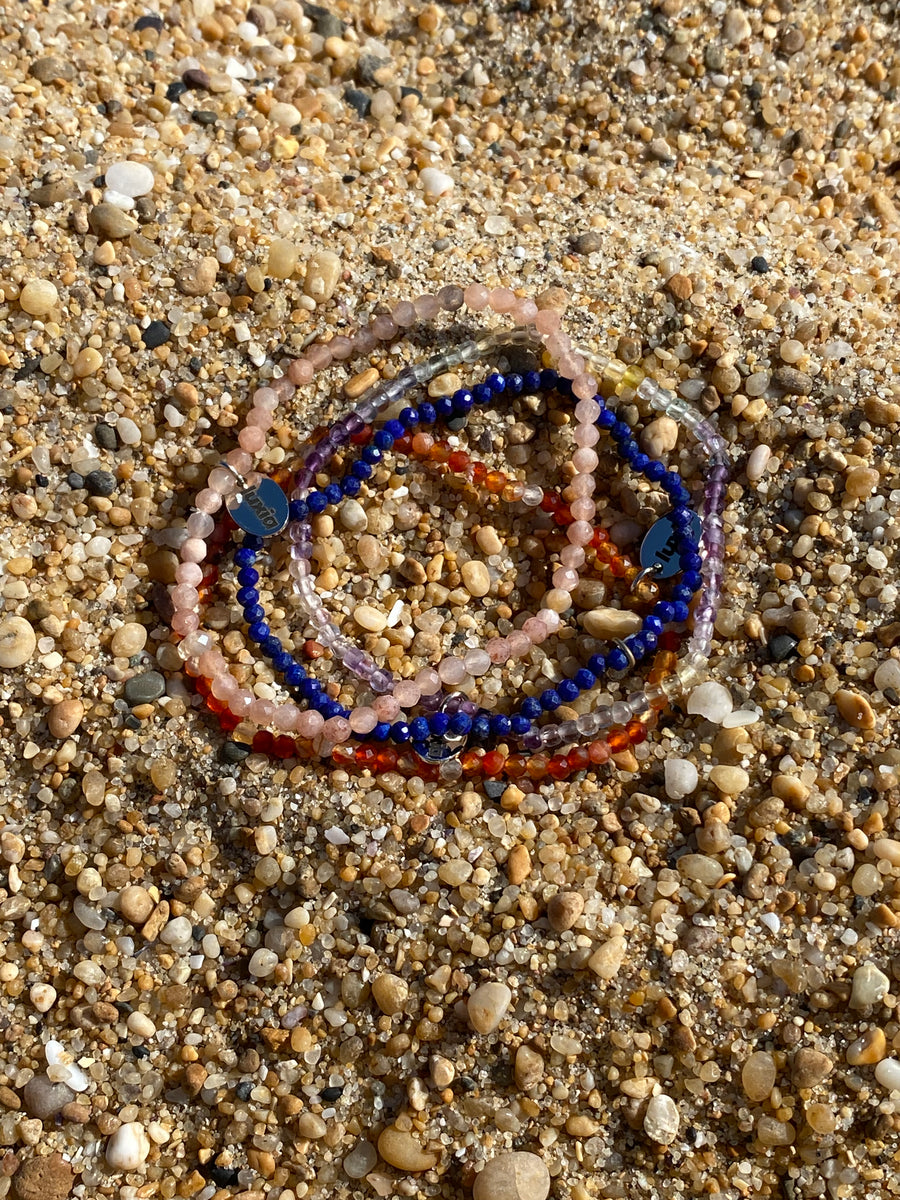 PULSERA LUNA CORNELINE